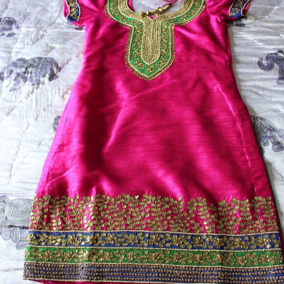 Pink & Green Salwar Suit - Picture 3 of 5